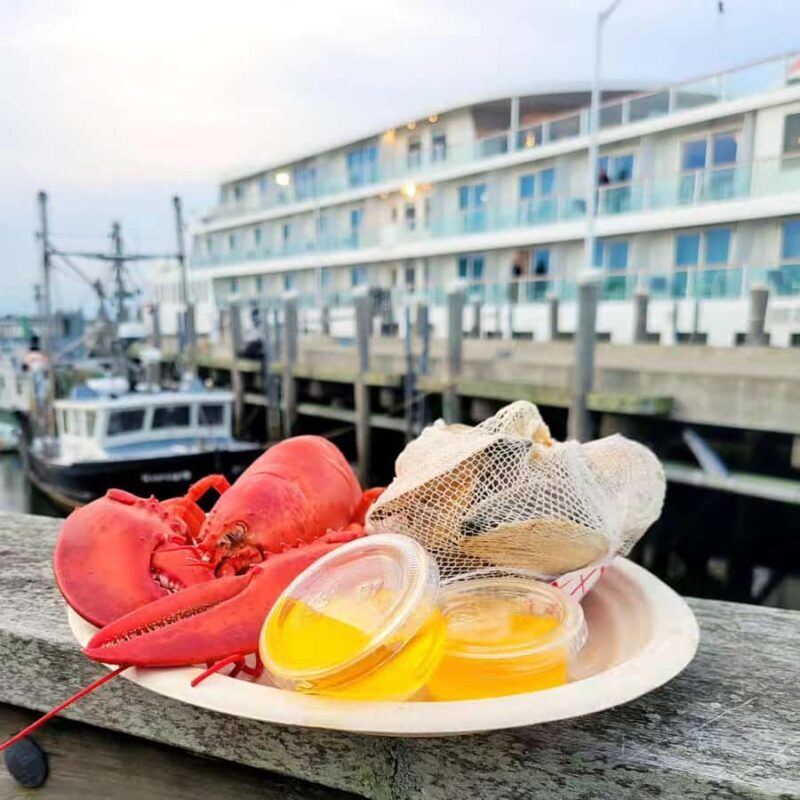 Plymouth, Massachusetts: Clambake at Sea Dinner Cruise - A Detailed Look at the Clambake at Sea Dinner Cruise