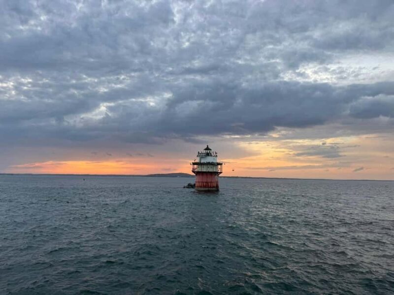 Plymouth, Massachusetts: Clambake at Sea Dinner Cruise - FAQs