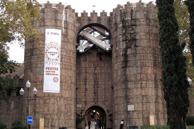 Poble Espanyol Private Tour in Barcelona with Pick up and Drop off - The Detailed Breakdown of the Poble Espanyol Private Tour