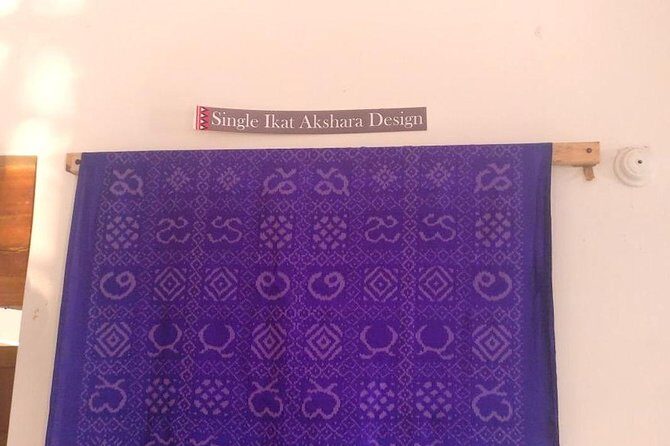 Pochampally saree weaving tour from Hyderabad in private car with guide & lunch - FAQ