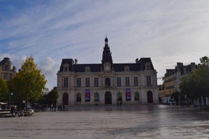 Poitiers : Napoleon III's Walking Tour - Who Should Consider This Tour?