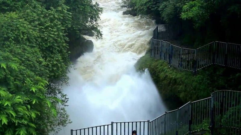 Pokhara: City Sightseeing Group Bus Tour - Key Points