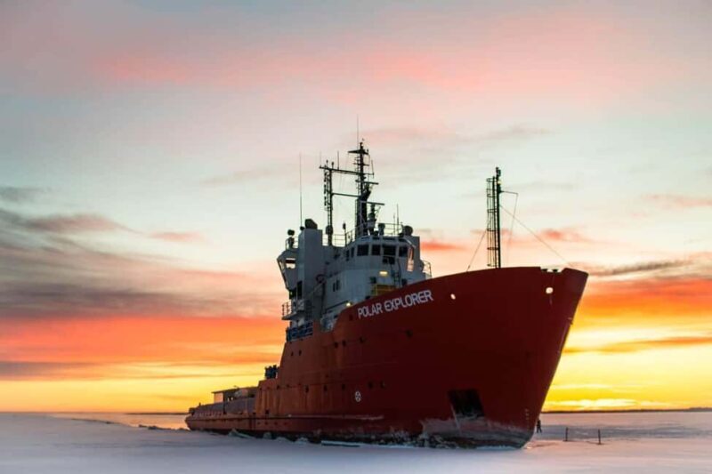 Polar Explorer Icebreaker Aurora Glow Dinner Cruise - Key Points