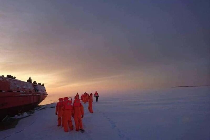 Polar Explorer Icebreaker Aurora Glow Dinner Cruise - Who Would Enjoy This Tour?