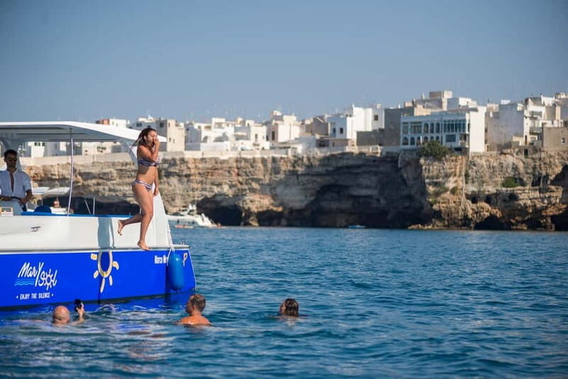 Polignano a Mare: Eco Boat Tour with Snorkeling and Caves - Onboard Experience: Snacking and Stories