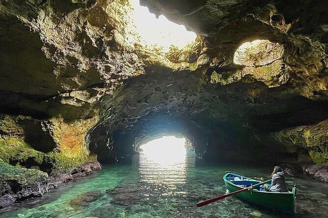 Polignano a Mare luxury boat tour, aperitif, diving and snorkeling - Polignano a Mare Luxury Boat Tour, Aperitif, Diving and Snorkeling: An Authentic Sea Experience