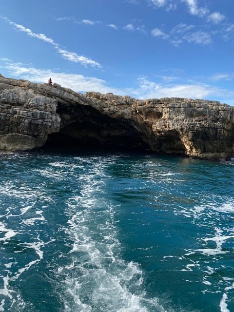 Polignano a Mare: Tour of Barca Tra Grotte with Aperitivo - FAQ