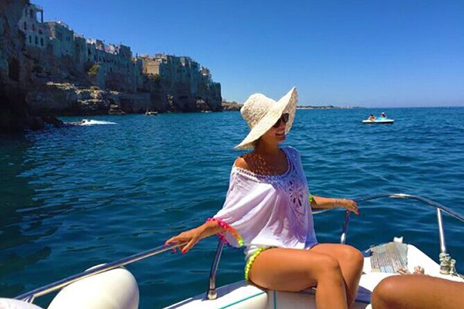 POLIGNANO BY BOAT: amazing sea caves and free drinks! - Experience the Hidden Wonders of Polignano a Mare by Boat