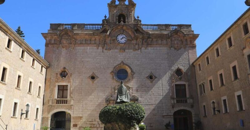 Pollensa market and Lluc Monastery - Who Will Love This Tour?