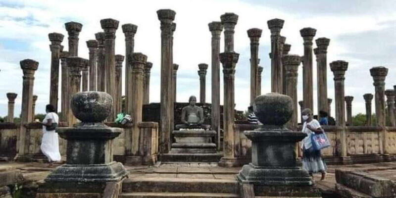 Polonnaruwa Day Tour With Minneriya NP Elephant Safari - Discover the Best of Sri Lanka in One Day: Polonnaruwa and Minneriya Safari