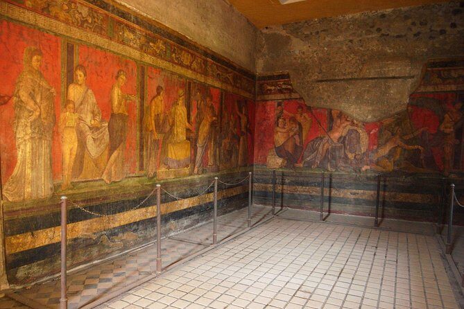 POMPEI Half Day TOUR - Departure from NAPLES Centre (TICKET INCLUDED) - Key Points