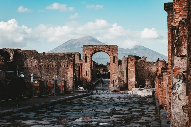 Pompei Skip The Line 2-Hours Guided Tour in English or Italian - Considerations Before Booking