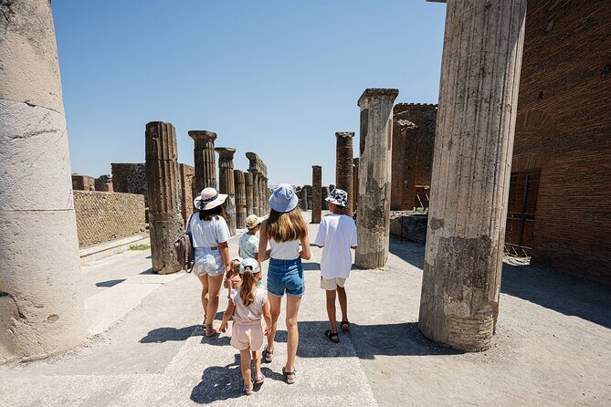 Pompeii, Amalfi Coast and Positano Day Trip from Rome - Frequently Asked Questions