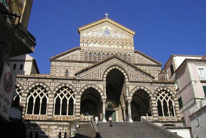 Pompeii and Amalfi Coast Day Trip from Naples - Frequently Asked Questions