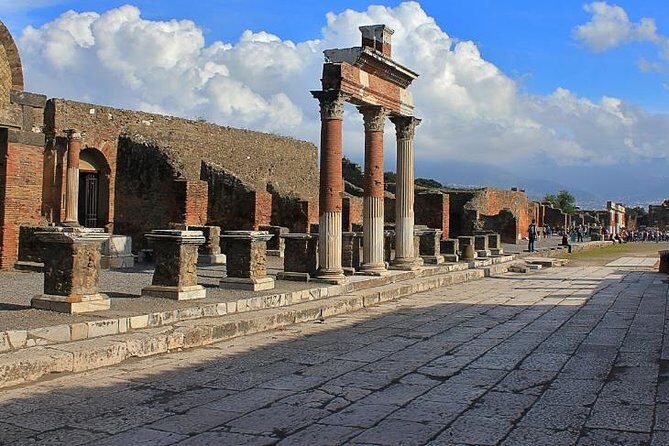 Pompeii and Amalfi Coast Port Tour (Driver Only/Self Touring) - Practical Considerations and Tips