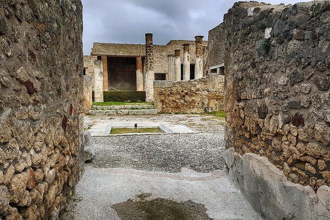 Pompeii and Amalfi Coast Private Day Trip with Pick Up - An In-Depth Look at the Pompeii and Amalfi Coast Private Tour