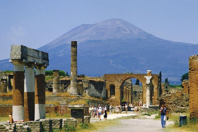 Pompeii and Mount Vesuvius Day Trip from Naples with Lunch - Overview of the Experience