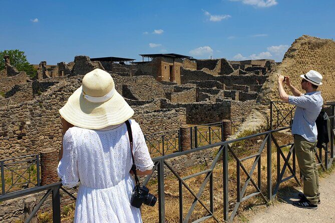 Pompeii and Mt. Vesuvius Full Day Tour with Italian Lunch - A Detailed Look at the Tour Experience