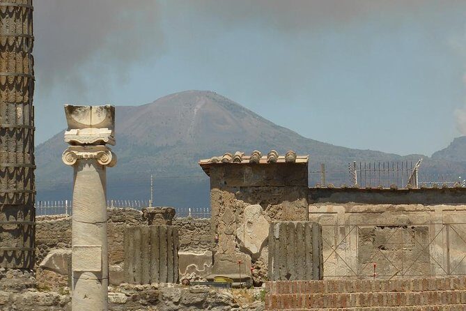 Pompeii and Naples Tour by High-Speed Train - FAQ