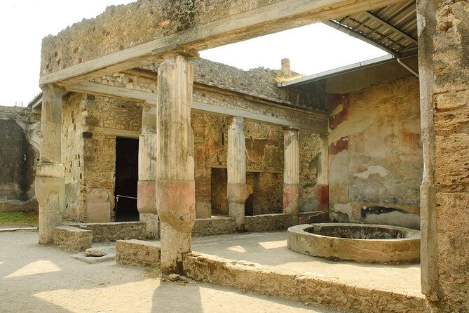 Pompeii and Naples with guide all day and tickets included - Authenticity and Value