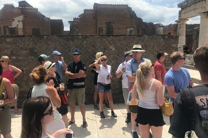 Pompeii and Vesuvius Small Group Tour From Naples with Pizza - A Deep Dive into the Pompeii and Vesuvius Experience