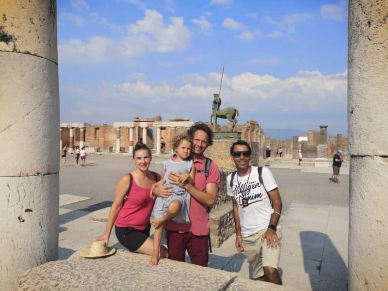 Pompeii: experience with a real archaeologist in a small group - Pompeii: Experience with a Real Archaeologist in a Small Group