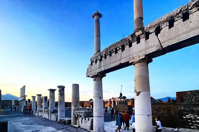 Pompeii from Afternoon to Sunset - The Sum Up