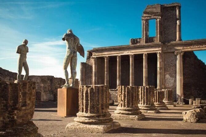 Pompeii Guided Tour with Train Included from Rome - Key Points