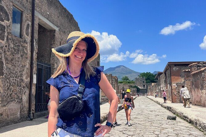 Pompeii & Herculaneum by Train from Rome with Pizza Lunch - Key Points