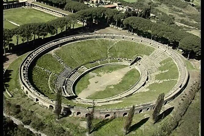 Pompeii & Herculaneum Private Tour: Fast-Track, Winery & Lunch - Exploring Pompeii & Herculaneum: An In-Depth Review