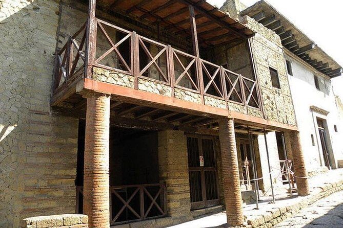 Pompeii-Herculaneum-Wine tour from Sorrento, with licensed guide included - FAQ