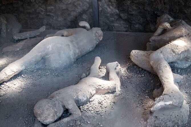 Pompeii & Naples Tour from Rome by Train, Includes Lunch - FAQ: Your Questions Answered