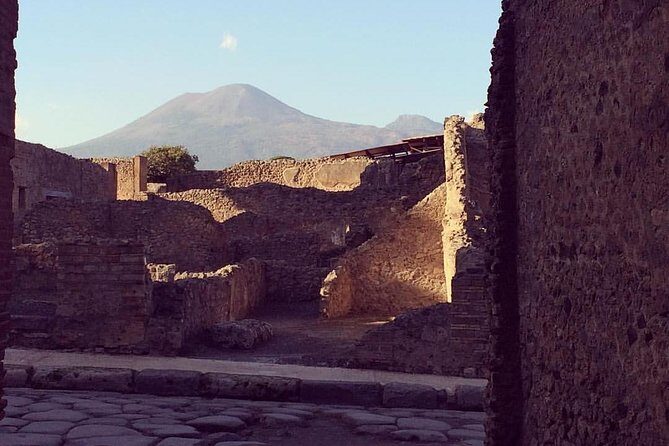 Pompeii Private Tour with your Archaeologist - A Closer Look at the Pompeii Private Tour
