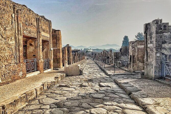 Pompeii Private Walking Tour with Expert and Authorized Guide - Final Thoughts: Who Should Book This Tour?
