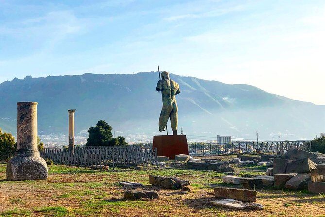Pompeii Skip-the-Line Entry Small Group Guided Tour - Key Points