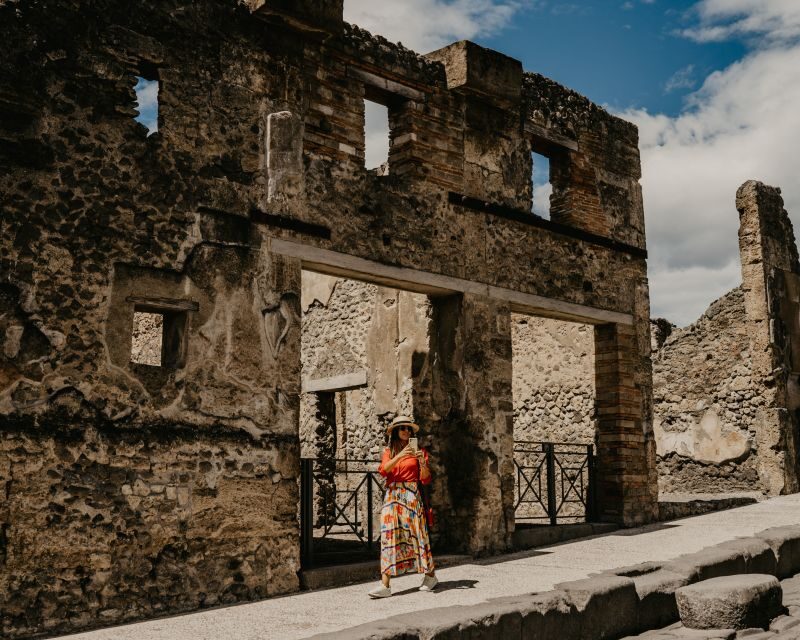 Pompeii: Skip-the-Line Entry Ticket with App Audio Guide - An In-Depth Look at the Pompeii Experience
