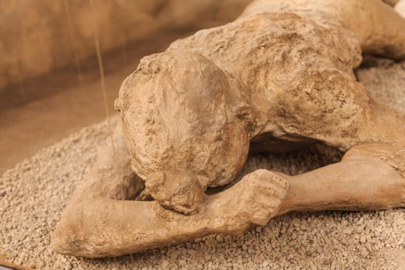Pompeii: Skip-the-Line Ticket with Audio Guide and Map - How the Tour Is Structured