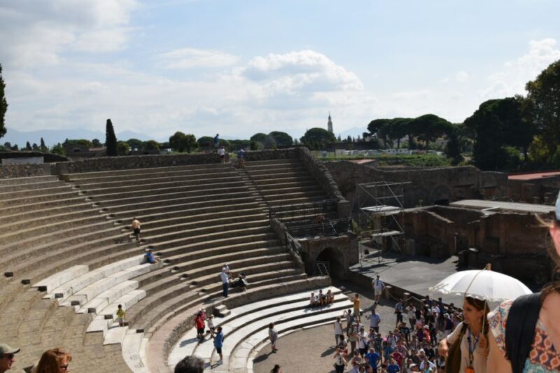 Pompeii Skip-the-Line Tour with Expert Archeological Guide - Exploring Pompeii with a Skip-the-Line Guided Tour