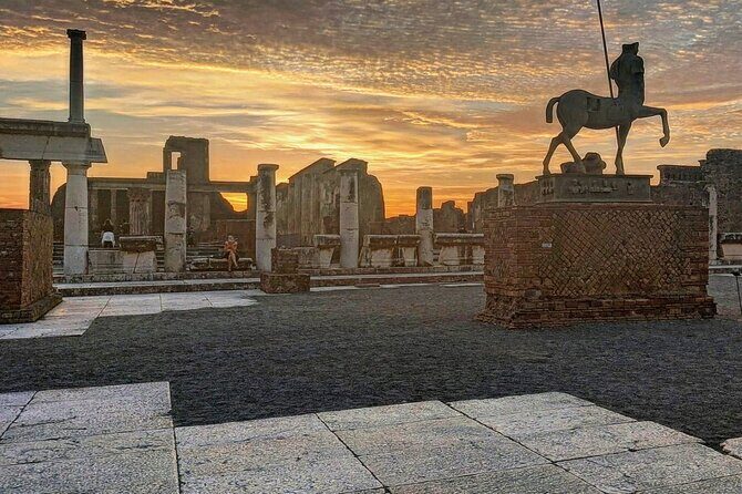 Pompeii skip the line with specialized guide at sunset - FAQ