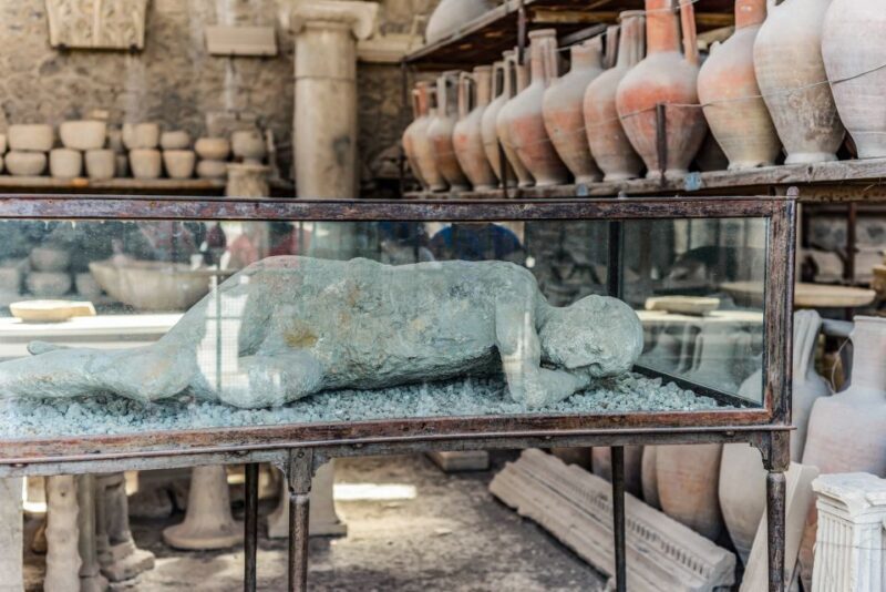 Pompeii: Small Group Tour with an Archaeologist - Pompeii: Small Group Tour with an Archaeologist — An In-Depth Review