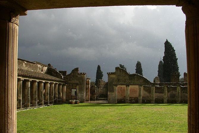 Pompeii, Sorrento and Amalfi Coast (Driver Only/Self Touring) - FAQ