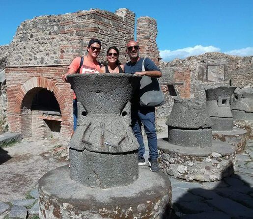 Pompeii Tour from Naples: Skip-the-Line Entry + Guided Visit - The Bottom Line