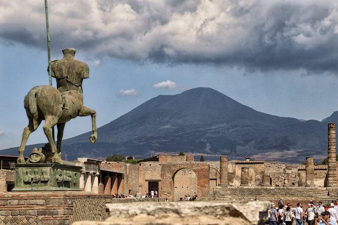 Pompeii Visit at its Most Peaceful Moment - Discover Pompeii in Its Most Peaceful Moment