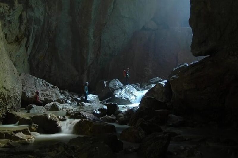 Ponor Fortress:1 day tour visit the greatest Romanian cave - Frequently Asked Questions