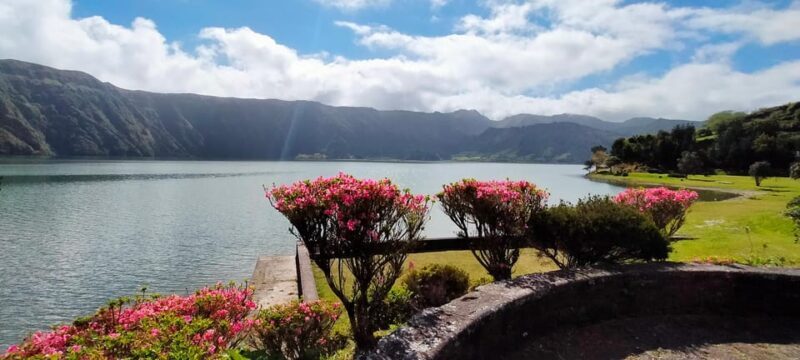 Ponta Delgada: Private Tour Sete Cidades Green e Blue Lakes - Starting Point: Convenience and Comfort