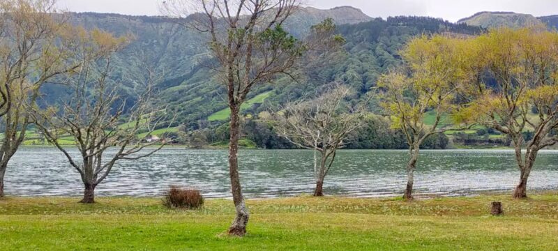 Ponta Delgada: Private Tour Sete Cidades Green e Blue Lakes - Visiting the Village and Local Culture