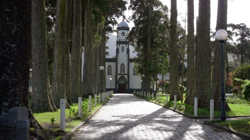 Ponta Delgada: Sete Cidades Volcano Lakes Shore Excursion - FAQ