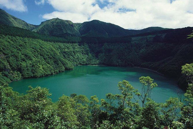 Ponta Delgada: Tour to Sete Cidades Volcano Lakes - An In-Depth Look at the Tour Experience