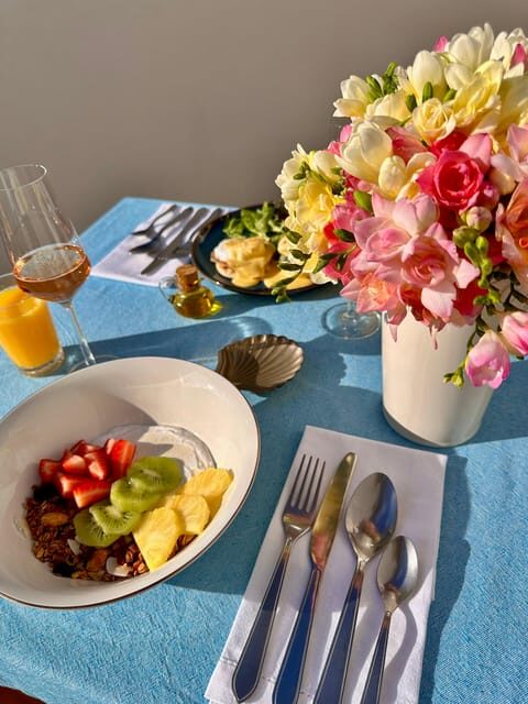 Ponta Delgada: Yoga & Brunch - FAQ