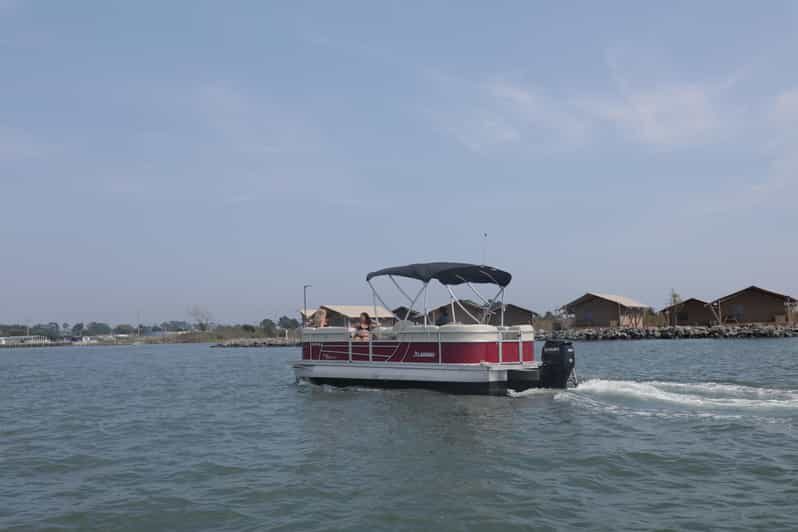Pontoon Boat Rentals in Chincoteague Island, VA - Key Points